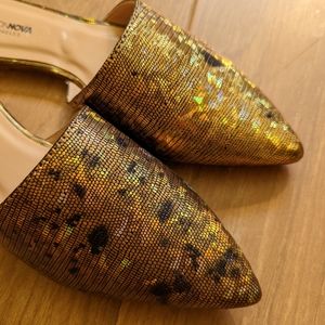 Hologram Snake Skin Pointed Flats